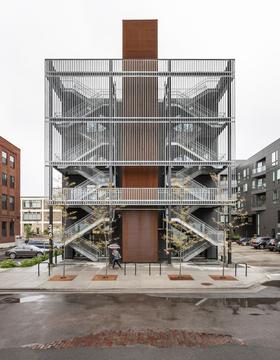 Fast Horse / Salmela Architect