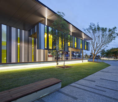 Flinders Street Revitalisation / Cox Rayner Architects