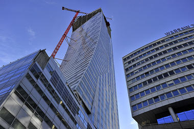 Zlota 44 / Daniel Libeskind