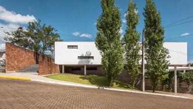 Casa Rieger / Leonardo Ciotta Arquitetura