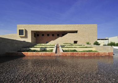 HBKU Carnegie Mellon  / Legorreta + Legorreta