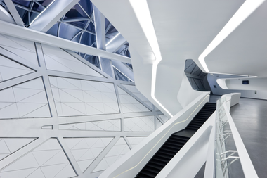 Gallery of Guangzhou Opera House / Zaha Hadid Architects  - 5