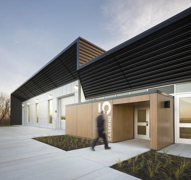 Fire Station #5  / STGM Architectes  + CCM2 Architectes