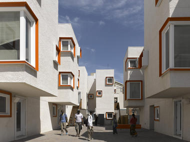 5468796 Architecture's Social Housing in Winnipeg: Do We Expect Too Much of Design?