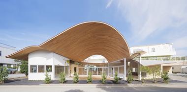 Gallery of Toranoko Nursery / Takashige Yamashita Office  - 1