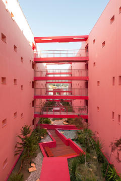Redline / Pietri Architectes