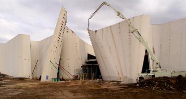 Gallery of How Architects Realized the Curving, Twisted, Slanted Walls in Toyo Ito's Mexican Museum  - 2