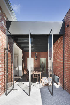 Gallery of St Kilda East House / Clare Cousins Architects  - 7