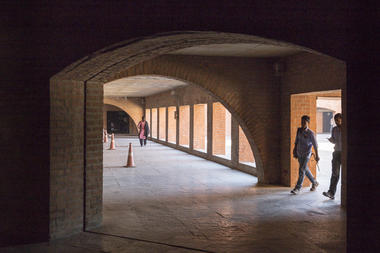 Gallery of Louis Kahn's Indian Institute of Management in Ahmedabad Photographed by Laurian Ghinitoiu  - 3
