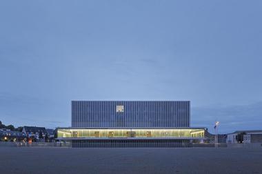 New Law Courts / Baumschlager Eberle Architectes + Atelier Pierre Champenois