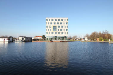 LIMES International  / STOL architecten
