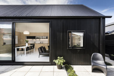 Gallery of Urban Cottage / CoLab Architecture  - 11