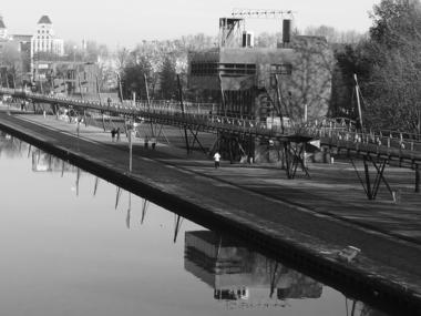 Gallery of AD Classics: Parc de la Villette / Bernard Tschumi  - 5