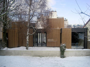 Galeria de Casa de Madeira / a + samuel delmas   - 1