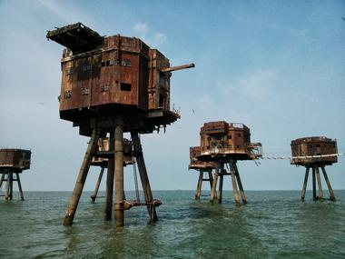 13 Buildings in Bizarre Spaces