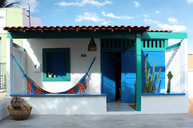 Remodelación de vivienda con materiales regionales en Alagoas, Brasil