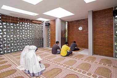 Mushola Nurul Islam / Parisauli Arsitek Studio