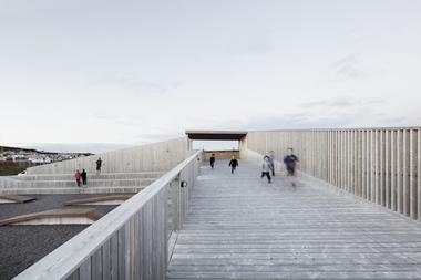 Place des Gens de Mer  / Bourgeois Lechasseur Architects