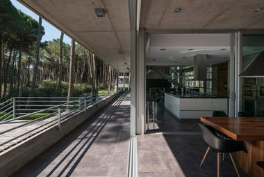 Gallery of Impala House / Ariel Galera  - 15