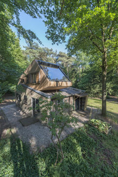 Gallery of Transformation Forest House / Bloot Architecture  - 4