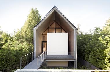 The Junsei House / Suyama Peterson Deguchi