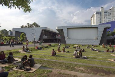 Galeria de Cineteca Nacional S. XXI / Rojkind Arquitectos  - 18