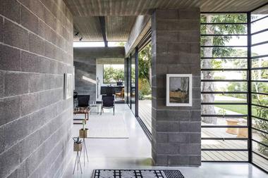 Gallery of Bare House / Jacobs-Yaniv Architects  - 4