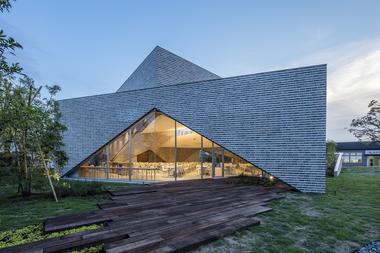 Roseroc / Okuno Architectural Planning