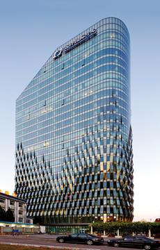 Jing Mian Xin Cheng / Spark Architects