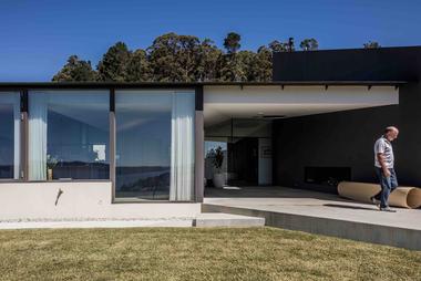 Sunnybanks House  / Core Collective Architects