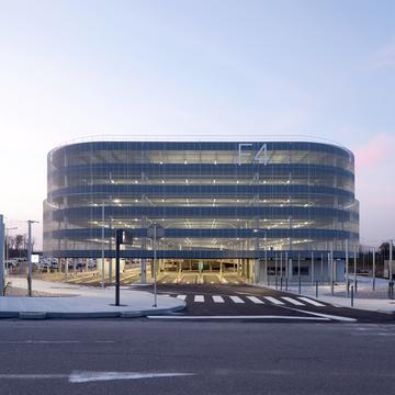 Gallery of FA 4 Parking / DeA architectes  - 1