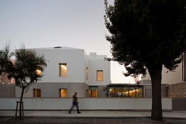 Gallery of Tensai Offices / ADA - Atelier de Arquitectura  - 16