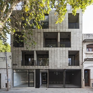 Edificio Tucumán  / Garnerone + Ramos Arq
