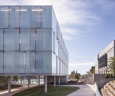 Instituto Nacional de Biotecnología / Chyutin Architects