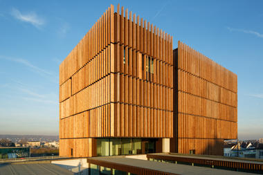 Centro Tecnológico Mantois / Badia Berger Architectes