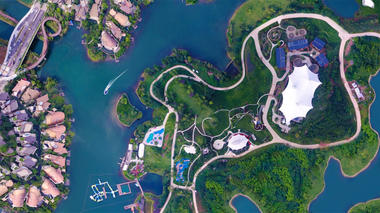 Gallery of Equestrian Center in Luxelakes Eco-City / Chengdu Wide Horizon Investment Group  - 20