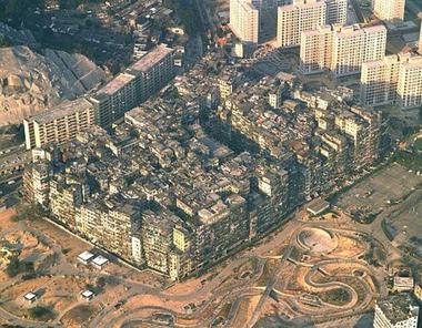 Here's What Western Accounts of the Kowloon Walled City Don't Tell You