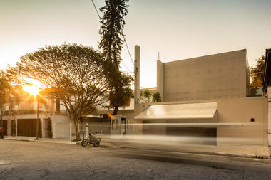 Casa K / Studio Arthur Casas