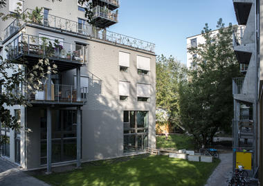 Gallery of Coop Housing at River Spreefeld / Carpaneto Architekten + Fatkoehl Architekten + BARarchitekten  - 6