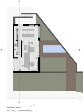 Gallery of LA House  / Studio Guilherme Torres  - 18