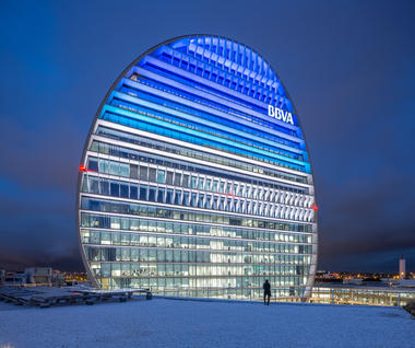 Gallery of Herzog & de Meuron’s BBVA Headquarters in Madrid Through Rubén P. Bescós' Lens  - 148