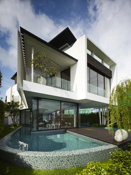 13 Cove Grove / Aamer Architects