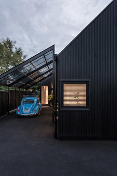 Cabaña urbana / CoLab Architecture