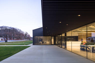 Gallery of Lozy's Pharmaceuticals Factory / GVG Estudio + Vaillo-Irigaray  - 17