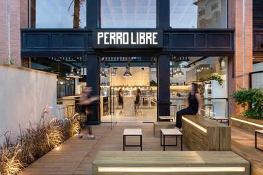 Perro Libre / Tellini Vontobel Arquitetura