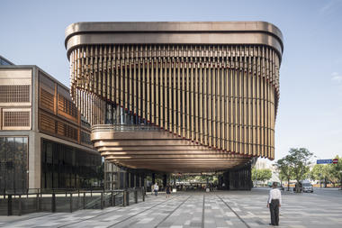 上海外滩金融中心：Heatherwick 与福斯特联手打造“律动的墙幕”