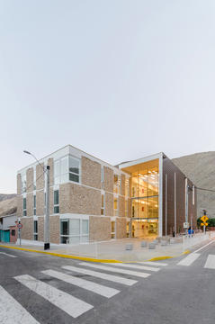 Edificio Consistorial de Alto del Carmen / Espiral + Iglesis-Prat Arquitectos