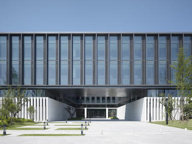 Gallery of Huawei Technological Factory Buildings / gmp Architects  - 5