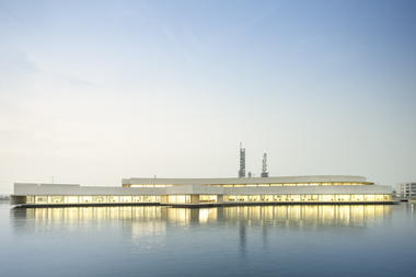 Gallery of The Building on the Water / Álvaro Siza + Carlos Castanheira  - 42