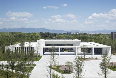 Gallery of Huawei Technological Factory Buildings / gmp Architects  - 8
